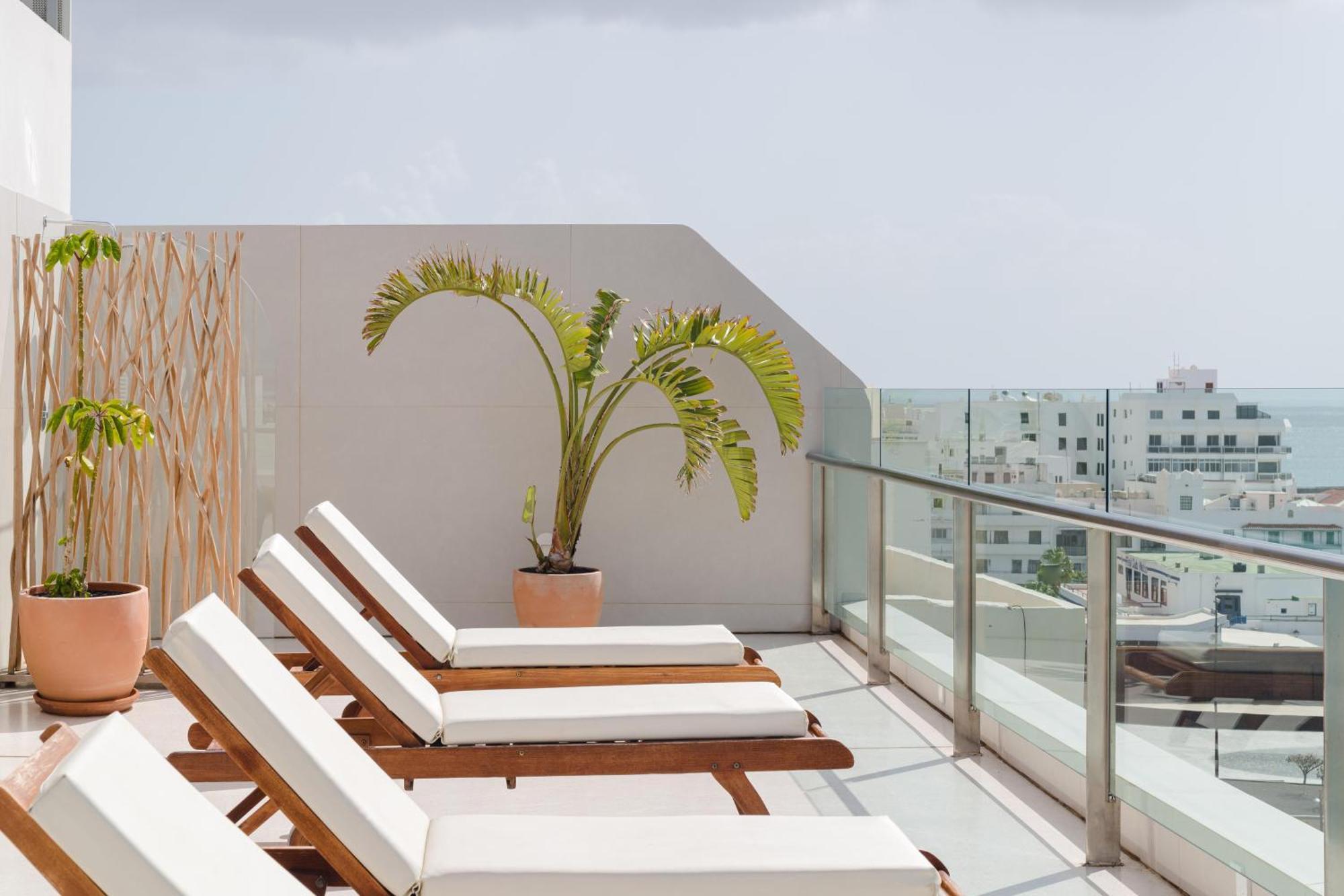 Plus Fariones Habitat Arrecife  Exteriör bild